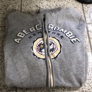 Woman's Abercrombie zip up size large